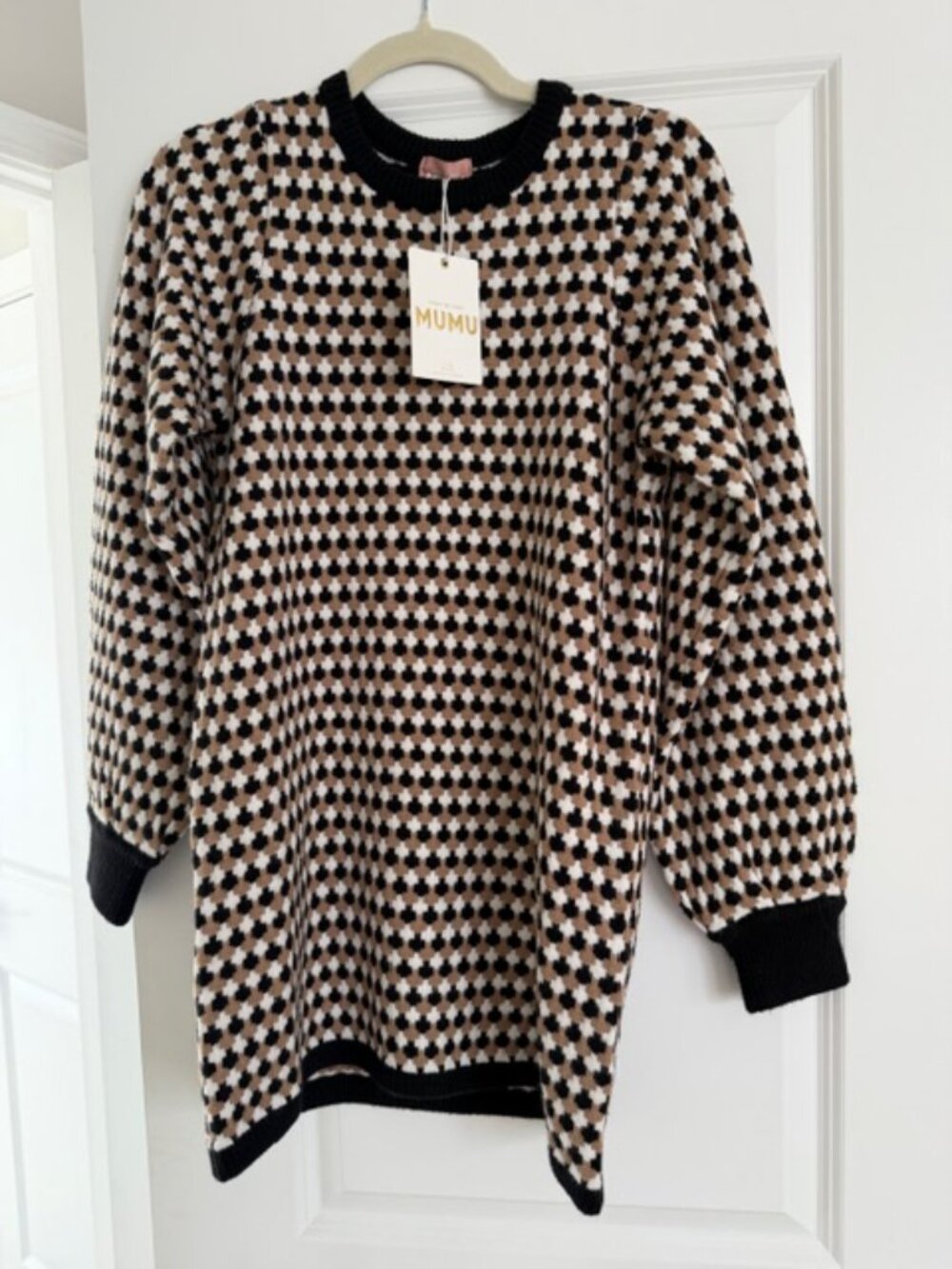 Show Me Your Mumu Knit Sweater Dress Geometric Print NWT Cozy Fall - Picture 3 of 3